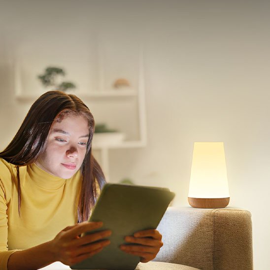 Lampe de chevet tactile fille lecture